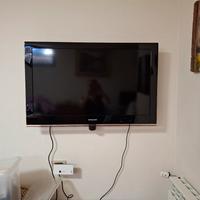 televisore 45 pollici marca Samsung