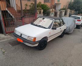 Peugeot 205