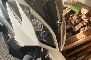 Kymco Downtown 300i - 2015