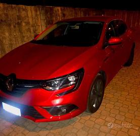 Renault Mégane 2018 – Benzina