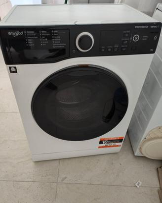 lavatrice marca WHIRLPOOL CON TECNOLOGIA 6°SENSO