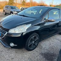 Peugeot 208 ALLURE 1.2 3 porte - 2015