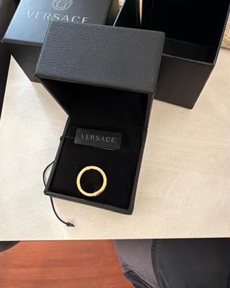 Anello Versace