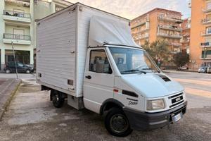 Ivevo Daily 30-8 Soli180milaKM 2.8 Doppio portello