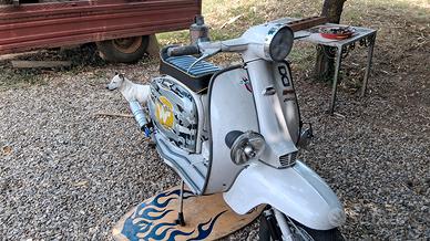 Li 125 valuto permute con moto da enduro o furgoni