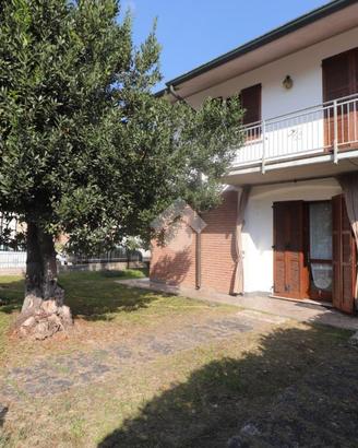 PORZIONE DI BIFAMILIARE A MARMIROLO