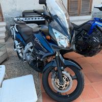 Suzuki V Strom DL 1000 - 2004