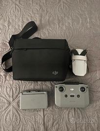 Drone DJI Mini 2 versione Combo (3 batterie + bag)