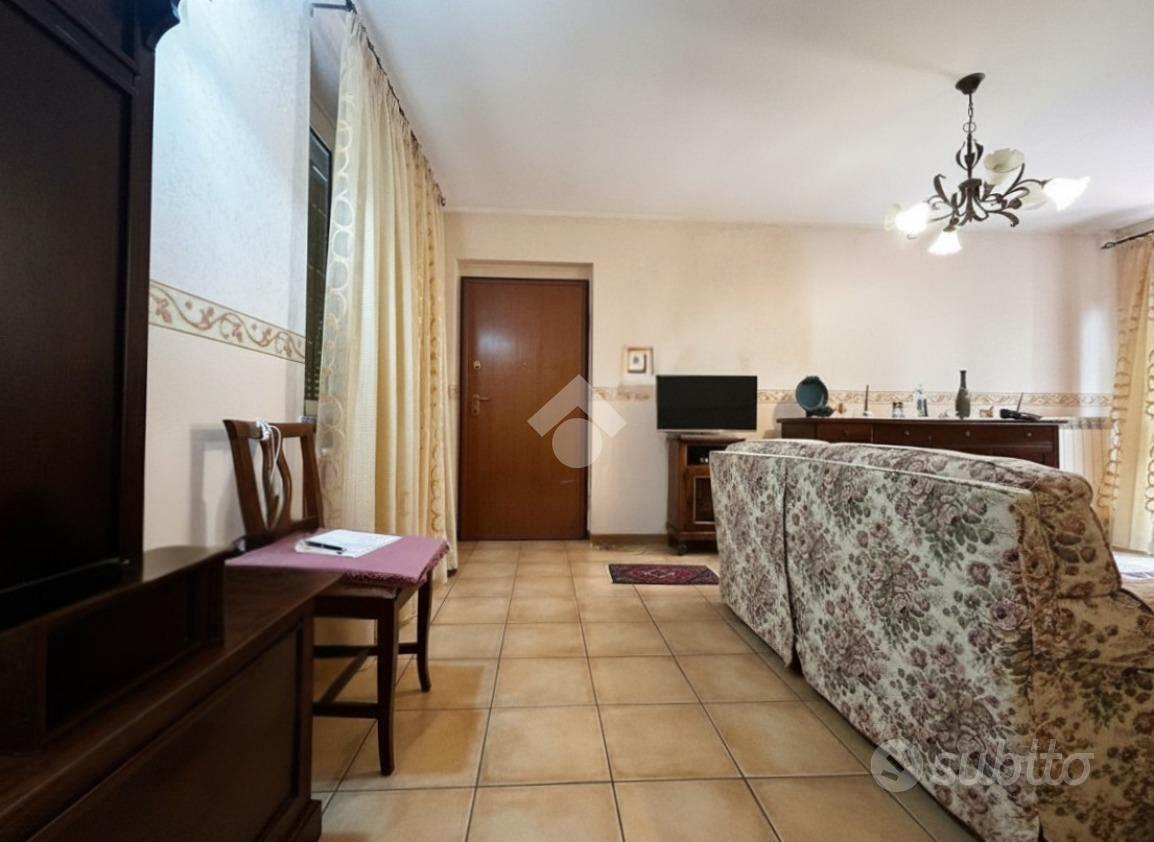 3 LOCALI A NOVI LIGURE - Altro