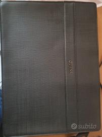 borsa portadocumenti Guess