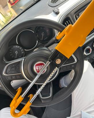 Bloccasterzo antofurto auto
