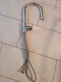 Miscelatore con doccetta estraibile