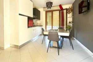 BILOCALE CON POSTO AUTO