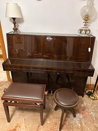 Pianoforte verticale Petrof