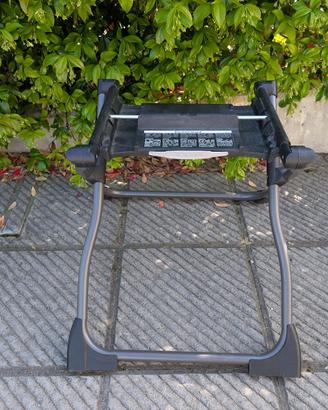 Peg perego bassinet