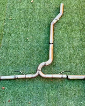 Scatico sportivo Paris’5 Garage Alfa Romeo Stlevio