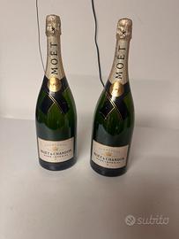 Bottiglie moet champagne