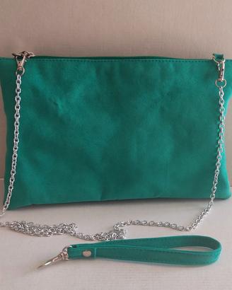 Borsa in camoscio verde con tracolla argento