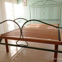 Letto in ferro battuto una piazza e mezza