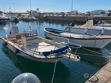 Boston Whaler Outrage 19