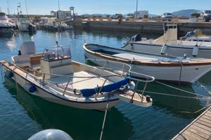 Boston Whaler Outrage 19