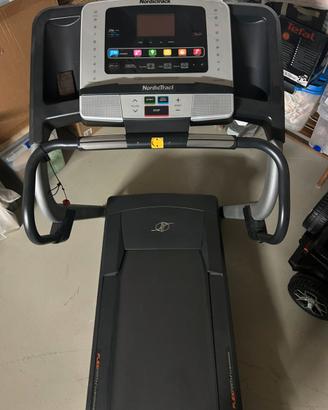 Tapis roulant professionale RadicTrack t 8.0