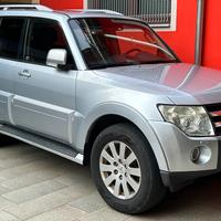 Mitsubishi Pajero V80 3.2