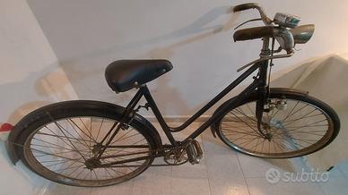 Bicicletta d'epoca con freni a bacchetta