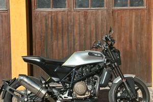 Husquarna svartpilen 701 2019