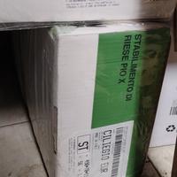 parquet in ciliegio nuovo imballato