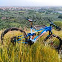 mtb pedalata assistita full enduro 