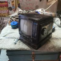 Televisore bianco e nero tubo catodico