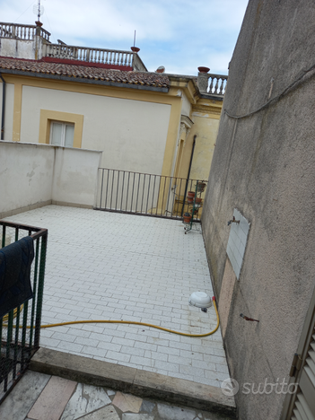 Appartamento con terrazzo