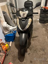 Honda SH300