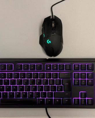 Mouse logitech g502 hero e tastiera razer ornata