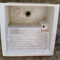 lavatoio  in ceramica 