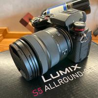 Lumix S5 + obiettivo 20-60mm