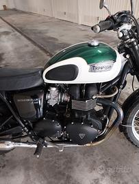 Moto Triumph Bonneville T100 
