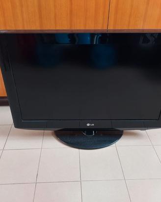 TV  LCD LG