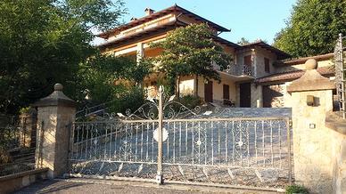 Villa con finiture di pregio