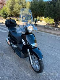 Scarabeo 250ie