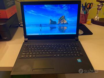Pc portatile Lenovo