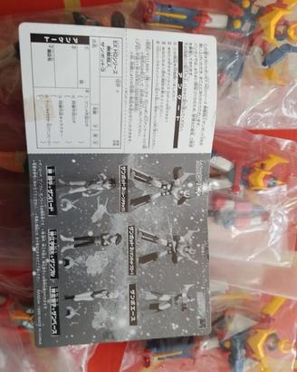 Piloti Zambot 3 e Gashapon Bandai