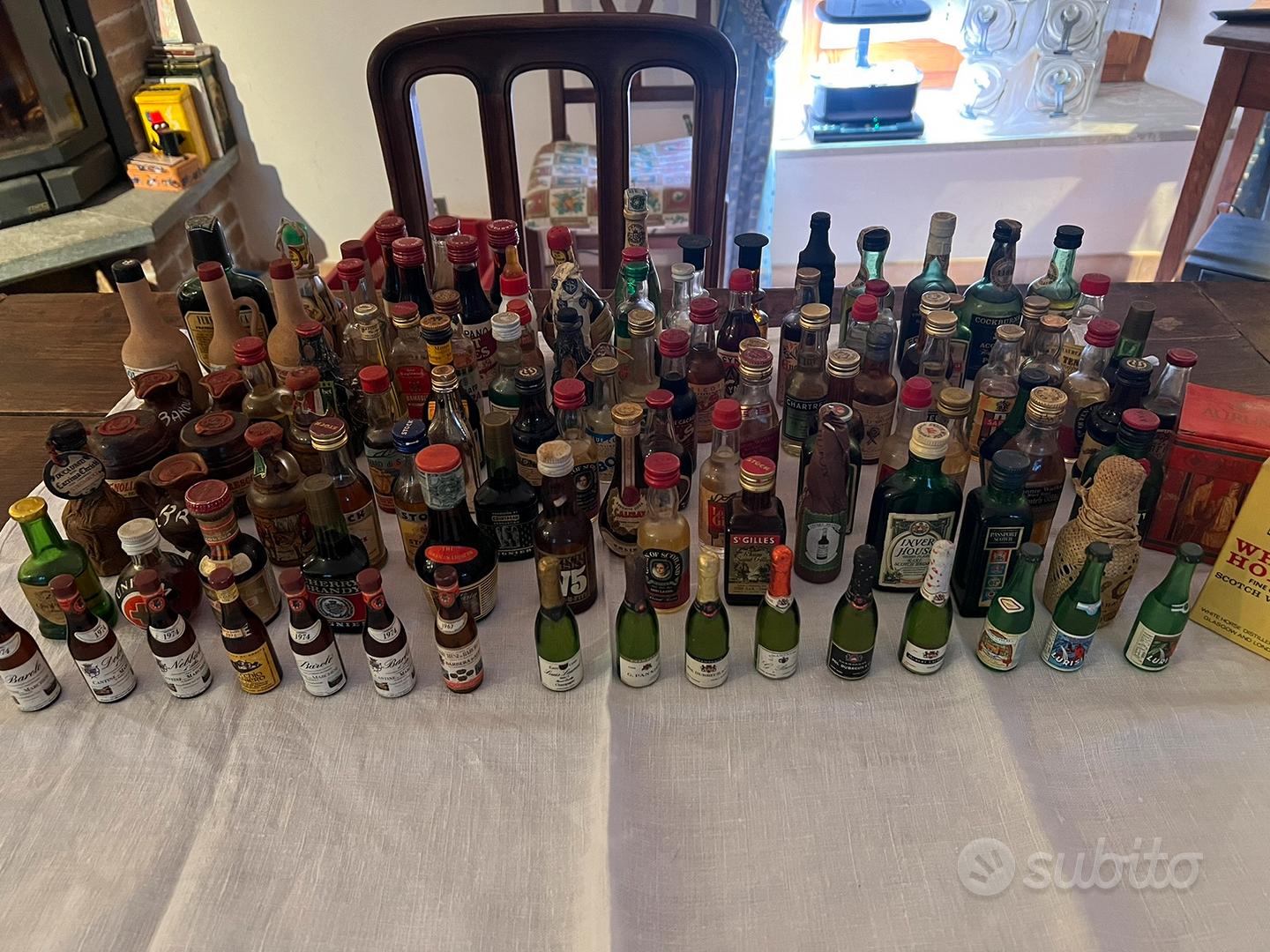 Bottigliette liquori assortiti mignon 113 Pezzi - Collezionismo In vendita  a Torino