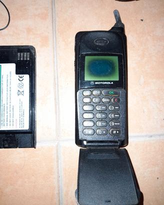 Motorola cellulare anni 90