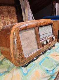 radio d epoca in legno massello 