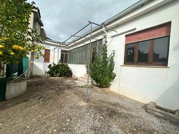 Villasalto Graziosa Indipendente in centro