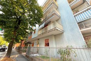 Appartamento di 203 m² con 3 locali e box auto a S