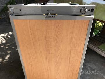 Frigorifero trivalente