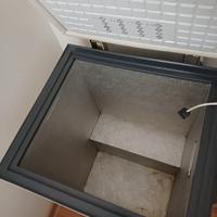 congelatore a pozzetto Indesit